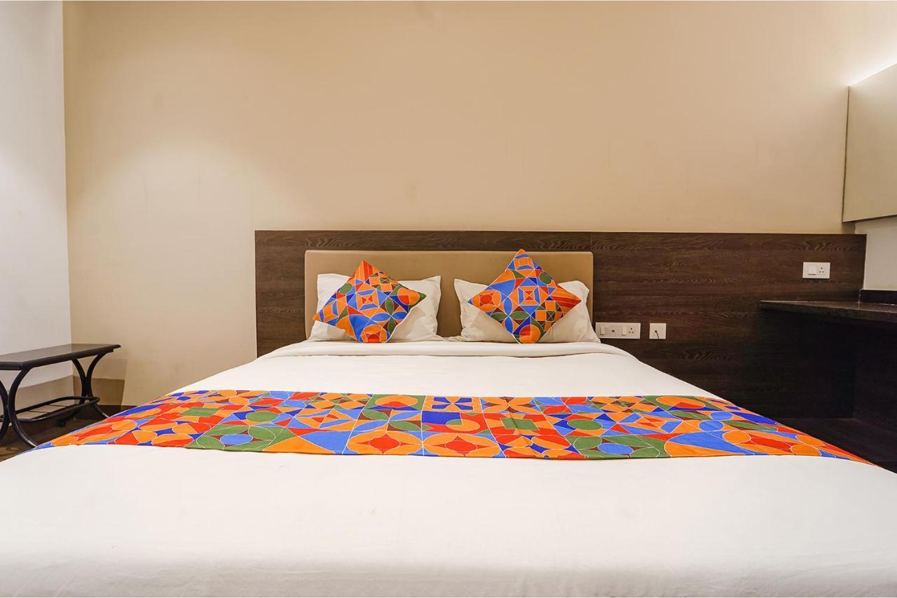Fabhotel Karpagam - 900M From Nehru Stadium Coimbatore Eksteriør bilde